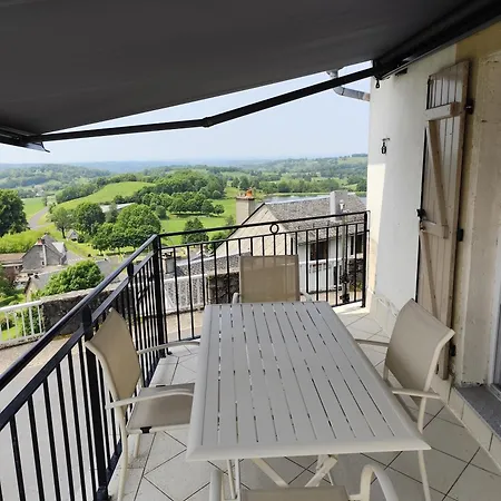 Maison Avec Vue Magnifique * Ла-Тур-д'Овернь